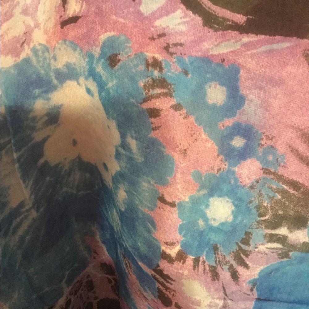 🎉🎉HOST PICK🎉🎉COLORFUL CHIFFON BEACH COVER-UP - Picture 5 of 5